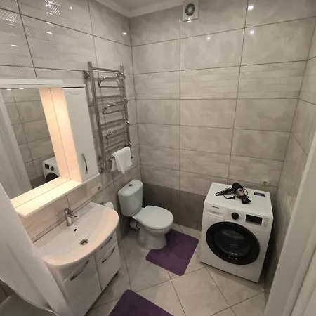 затишна у центрі львова *