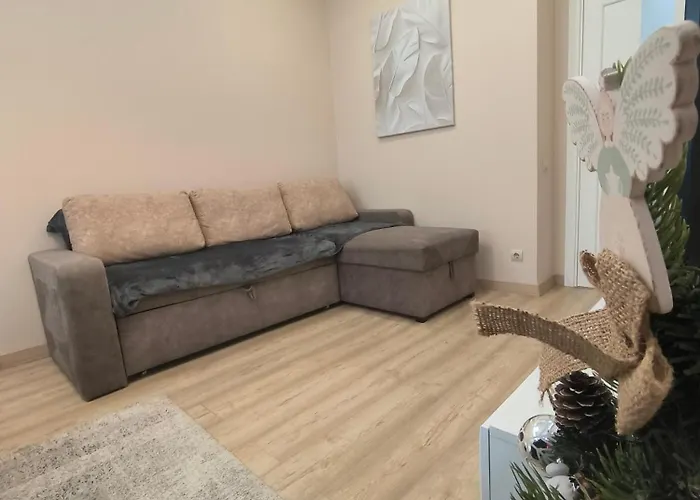 затишна у центрі львова Daire *